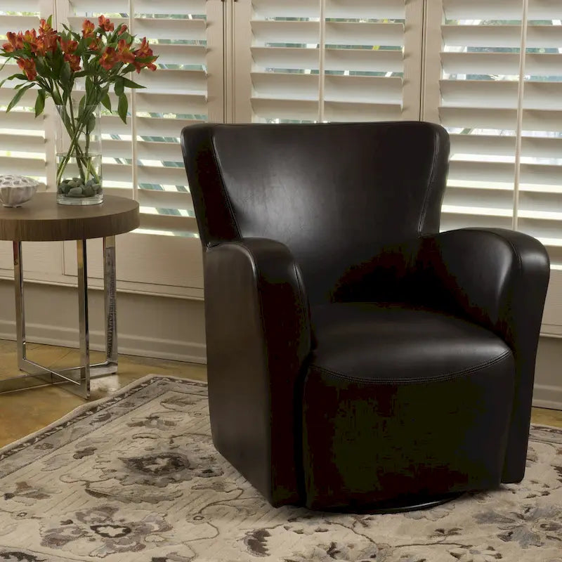 Sillón giratorio estilo club con respaldo alado de cuero regenerado