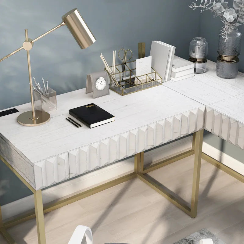 Scrivania a L con piano sollevabile, porte USB e prese di corrente