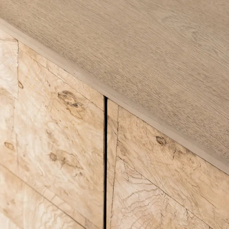 Cómoda blanca de 6 cajones con frentes de madera de raíz blanqueada