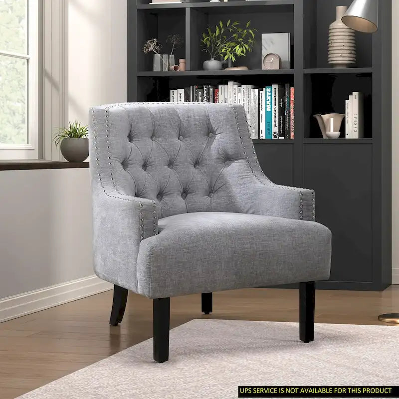 Sillón decorativo rosa de chenilla capitoné con ribete de tachuelas