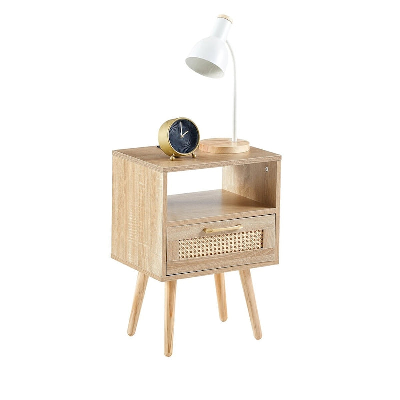 Rattan-Beistelltisch mit Schublade und USB-Anschlüssen