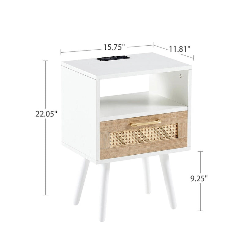 Rattan-Beistelltisch mit Schublade und USB-Anschlüssen