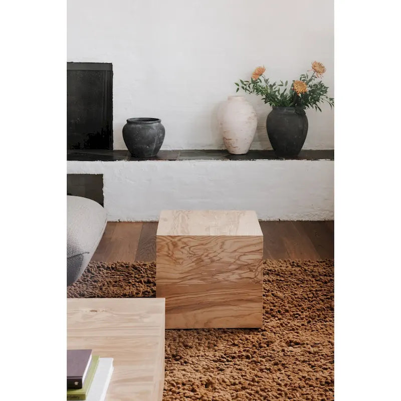 Mesa auxiliar de chapa de madera de raíz natural con estructura de abedul