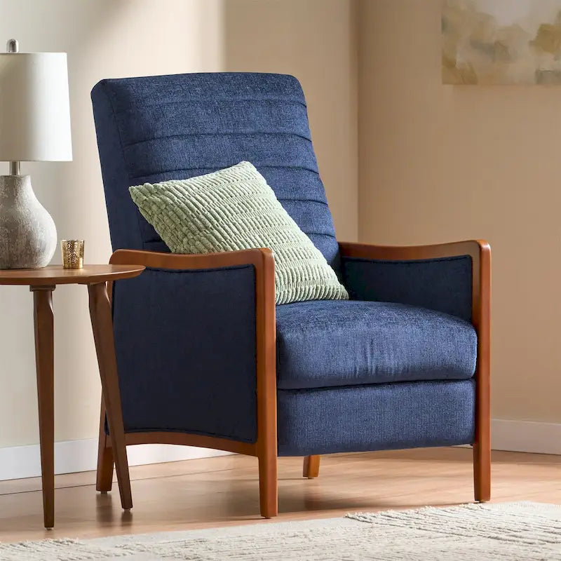 Sillón reclinable de tela con respaldo abatible y estructura de madera